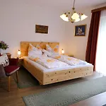 Appartement Haus Kremser *