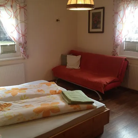 克伦姆瑟之家公寓 巴德小基希海姆