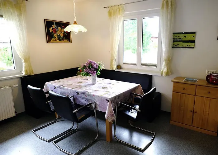 アパート Haus Kremser