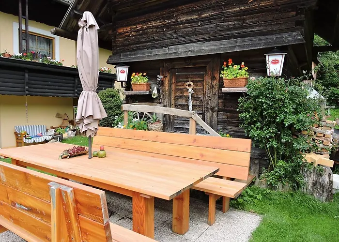 Haus Kremser アパート